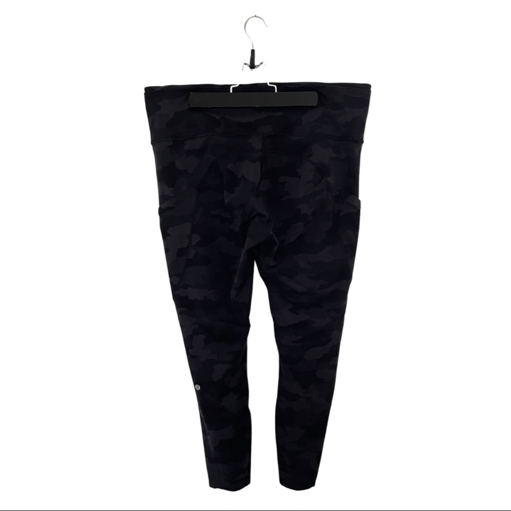 Lululemon Women's Fast and Free Crops Camo Size 14 - Picture 2 of 4